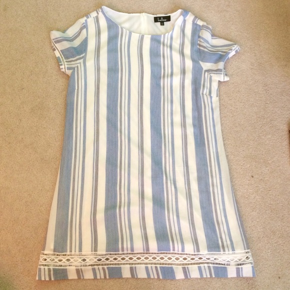 Blue and white stripped short sleeve shift dress - Picture 2 of 5